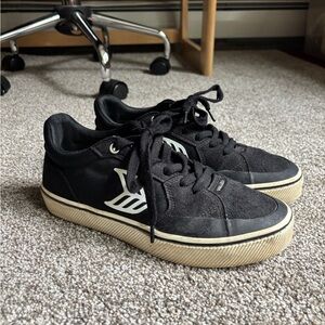 Cariuma Vallely Pro Skate